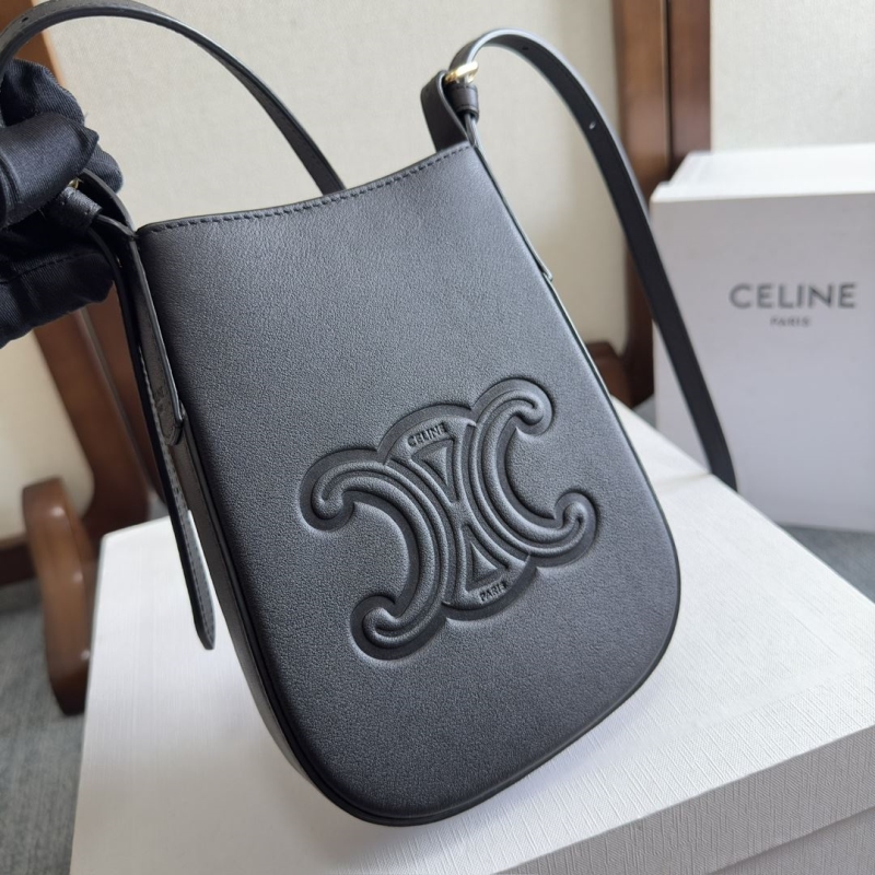 Ce1i*e satchel bags
